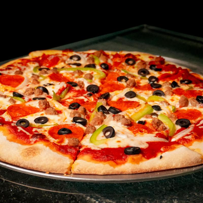 RETRO | restaurant | 326 N Chaparral St, Corpus Christi, TX 78401, USA | 3616973876 OR +1 361-697-3876