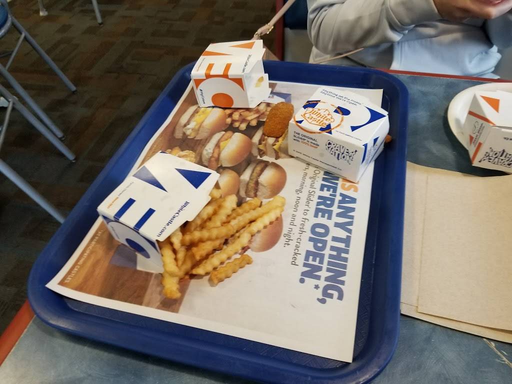 White Castle | restaurant | 3150 Dixie Hwy, Erlanger, KY 41018, USA | 8593449772 OR +1 859-344-9772