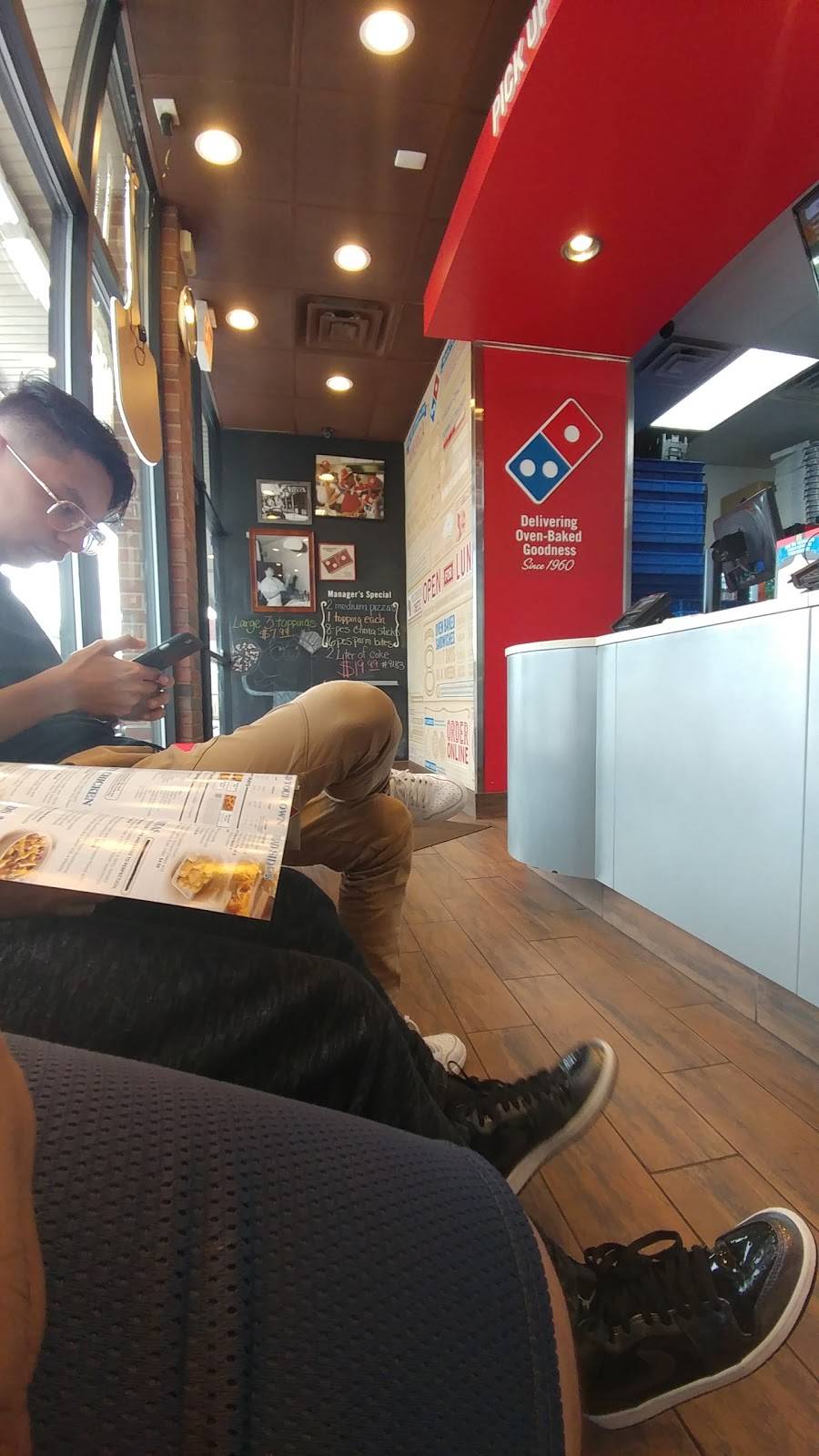 Dominos Pizza | meal delivery | 4608 W Fullerton Ave, Chicago, IL 60639, USA | 7737729000 OR +1 773-772-9000