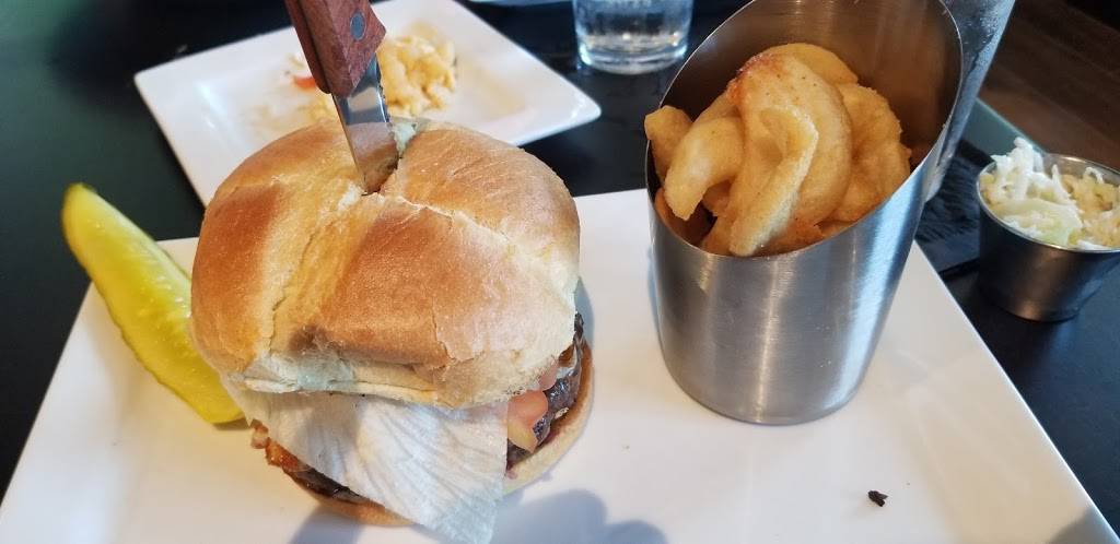 Grill 445 | restaurant | 445 Providence Rd, Brooklyn, CT 06234, USA | 8607640445 OR +1 860-764-0445