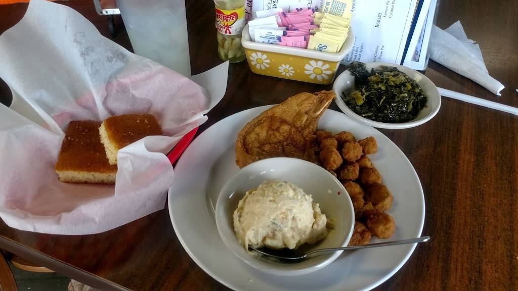 Leigh-Annes Restaurant | restaurant | 200 N Catawba St, Lancaster, SC 29720, USA | 8032856606 OR +1 803-285-6606