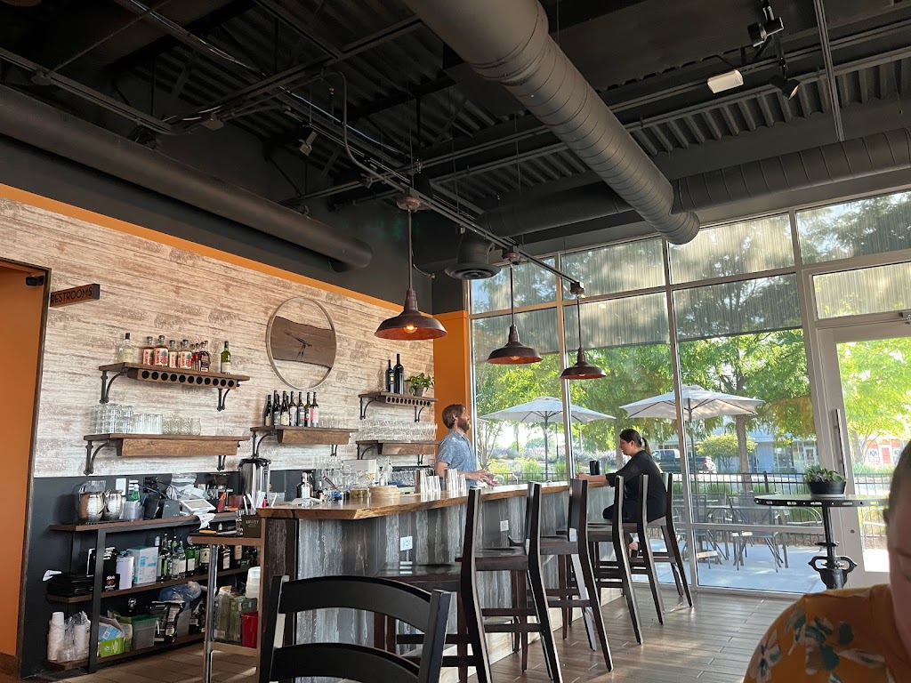 Pine and Black Bistro | restaurant | 248 Olson Dr #101, Papillion, NE 68046, USA | 5319993777 OR +1 531-999-3777