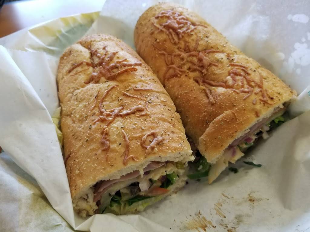 Subway | meal takeaway | 1900 Maplewood Commons Dr, Maplewood, MO 63143, USA | 3146468445 OR +1 314-646-8445