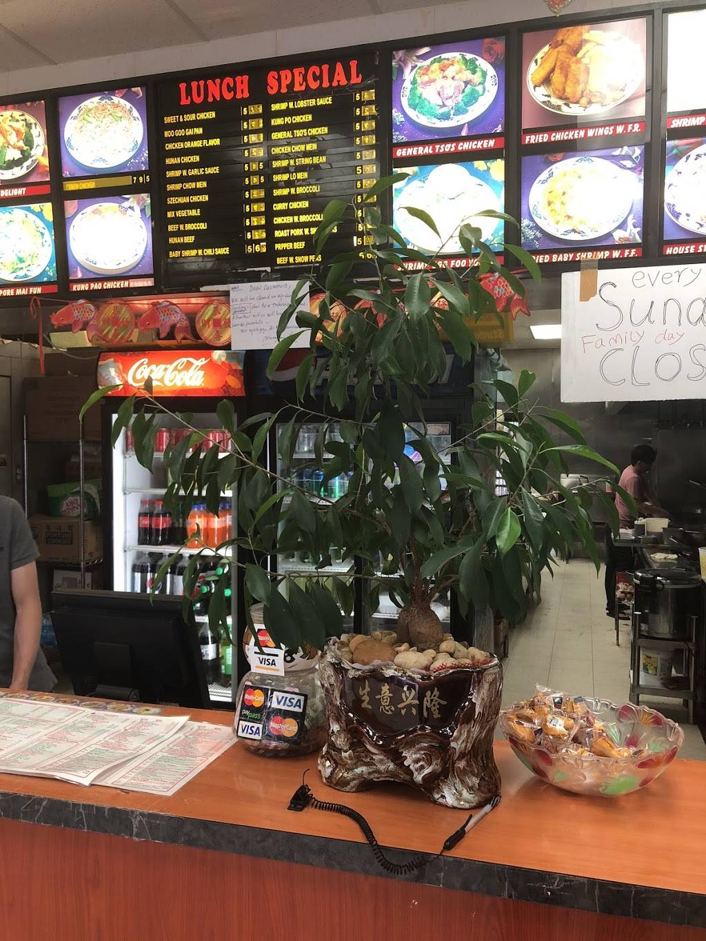 Golden City Restaurant | restaurant | 7408 Windsor Mill Rd, Windsor Mill, MD 21244, USA | 4105218200 OR +1 410-521-8200