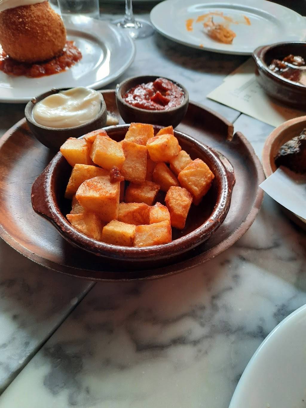 Malagón, Mercado y Tapería | restaurant | 33 Spring St, Charleston, SC 29403, USA | 8439260475 OR +1 843-926-0475