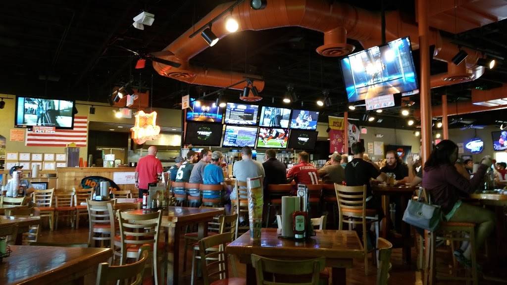 Hooters | restaurant | 1665 S Alma School Rd, Mesa, AZ 85210, USA | 4808394767 OR +1 480-839-4767