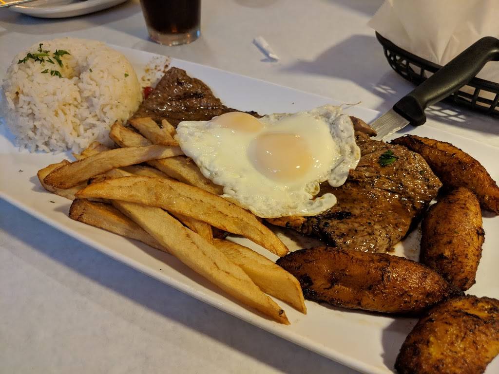 Tumi | restaurant | 2727 W Fullerton Ave, Chicago, IL 60647, USA | 7736973209 OR +1 773-697-3209