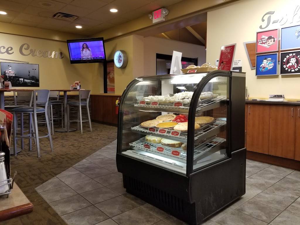 BIG BOY | restaurant | 37123 Six Mile Rd, Livonia, MI 48152, USA | 7344646670 OR +1 734-464-6670