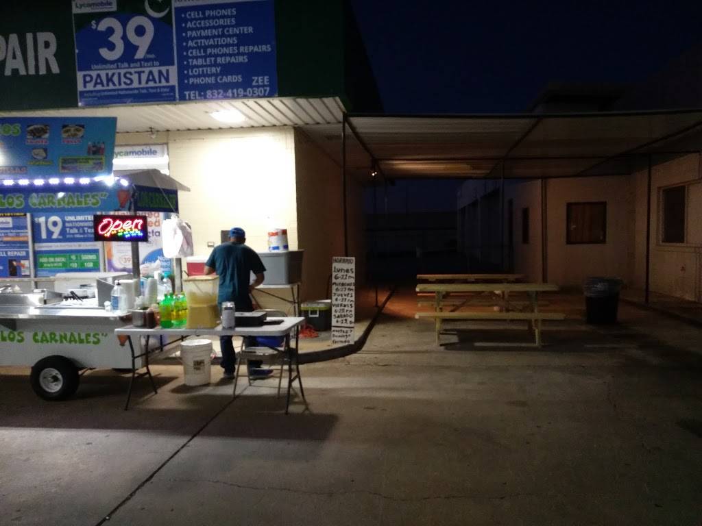 Trompo Los Carnales | restaurant | 5034 Farm to Market 2920, Spring, TX 77388, USA | 2812356255 OR +1 281-235-6255