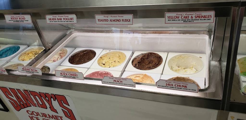 Sandys Famous Hot Dogs | restaurant | 5175 Sunset Blvd # 13, Lexington, SC 29072, USA | 8033569956 OR +1 803-356-9956