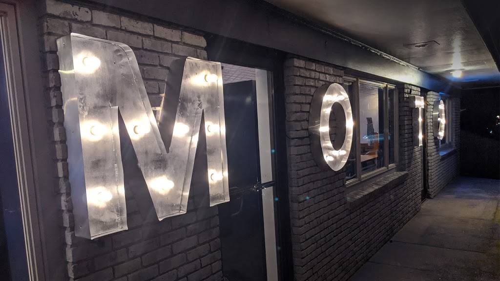 Moto Pizza Falmouth | restaurant | 500 Waquoit Hwy, East Falmouth, MA 02536, USA | 5083886888 OR +1 508-388-6888