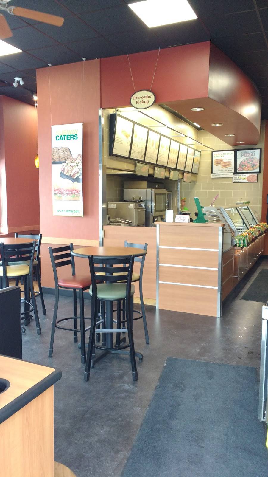 Subway | restaurant | 1654 London Line, Sarnia, ON N7T 7H2, Canada | 5194911245 OR +1 519-491-1245