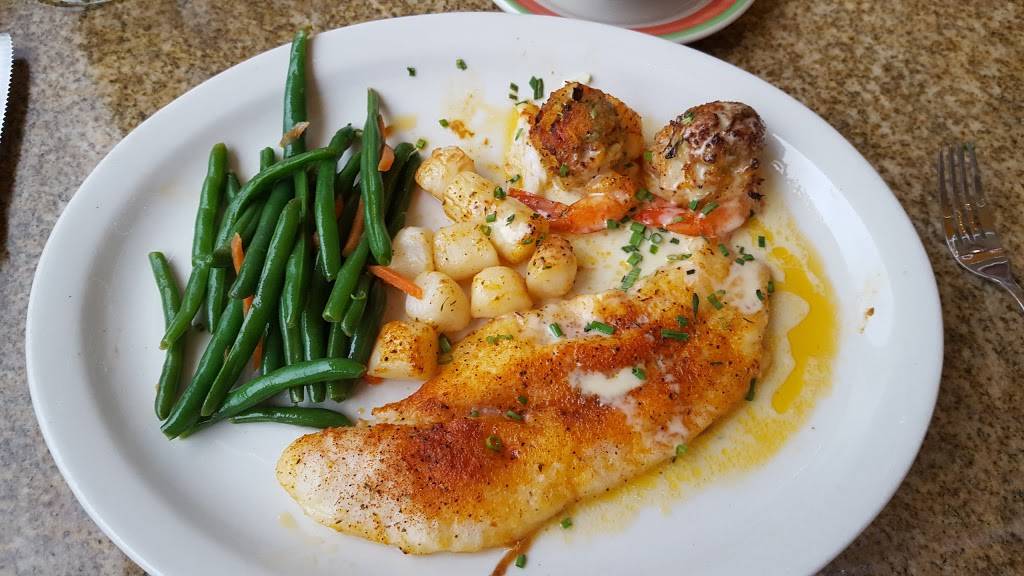 Banana Boat | restaurant | 739 E Ocean Ave, Boynton Beach, FL 33435, USA | 5617329400 OR +1 561-732-9400