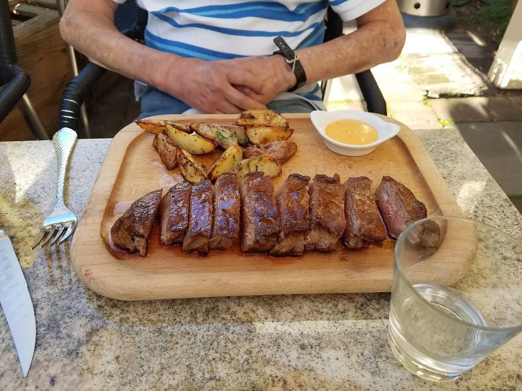 Il Grillo | restaurant | Mission St & 4th Avenue, Carmel-By-The-Sea, CA 93923, USA | 8312389608 OR +1 831-238-9608