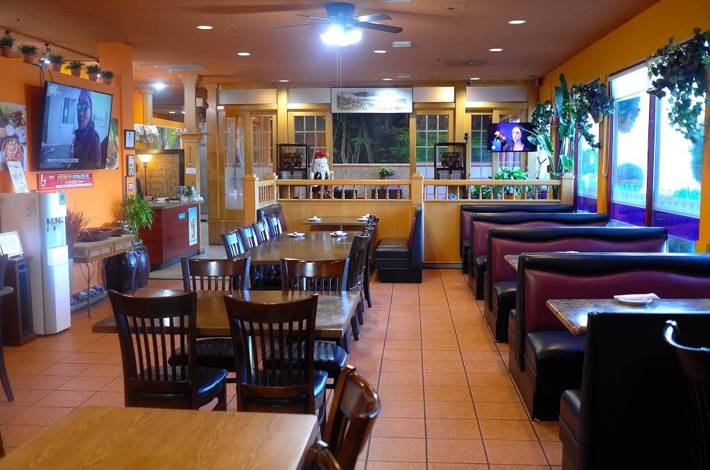 Hosoonyi Korean Restaurant | restaurant | 23830 Hwy 99 #114, Edmonds, WA 98026, USA | 4257758196 OR +1 425-775-8196