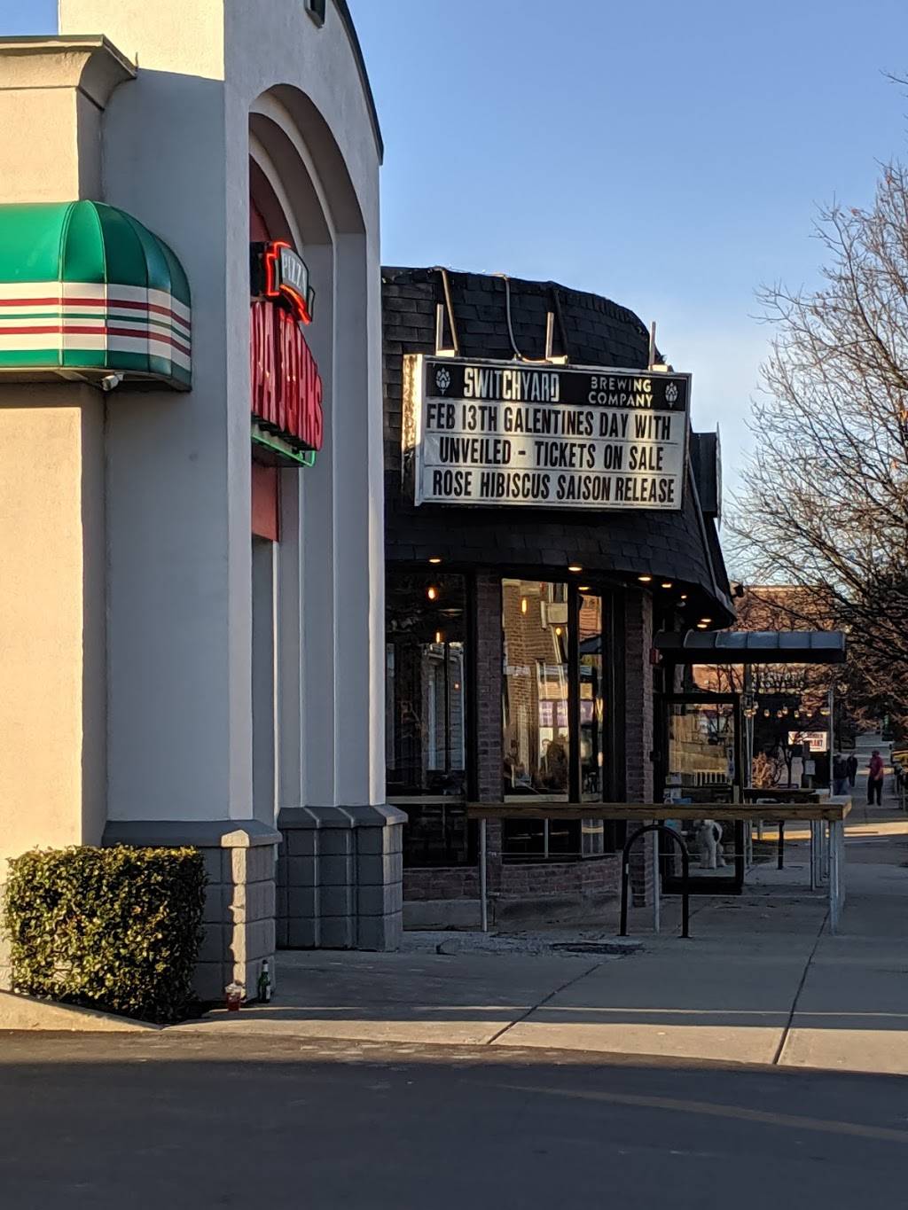 Switchyard Brewing Company | restaurant | 419 N Walnut St, Bloomington, IN 47404, USA | 8122878295 OR +1 812-287-8295