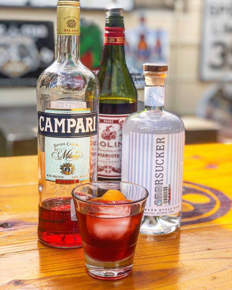 Bobcat Teddys Icehouse | restaurant | 2803 White Oak Dr, Houston, TX 77007, USA | 8327425535 OR +1 832-742-5535