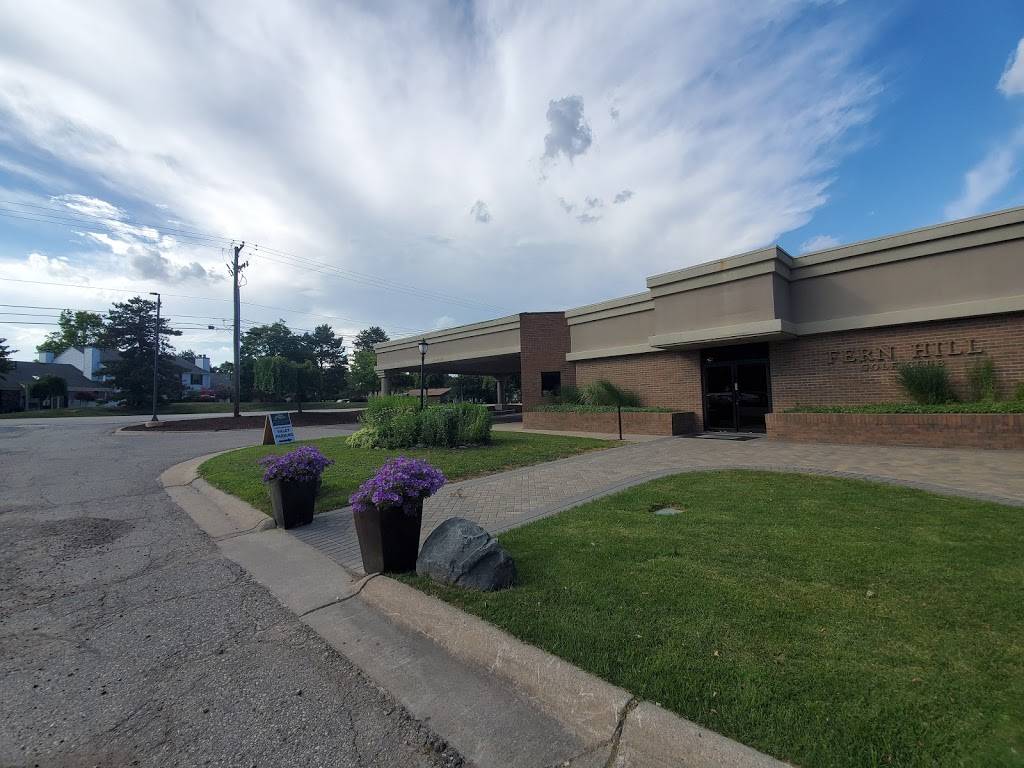 Fern Hill Golf Club | restaurant | 17600 Clinton River Rd, Clinton Twp, MI 48038, USA | 5862864700 OR +1 586-286-4700