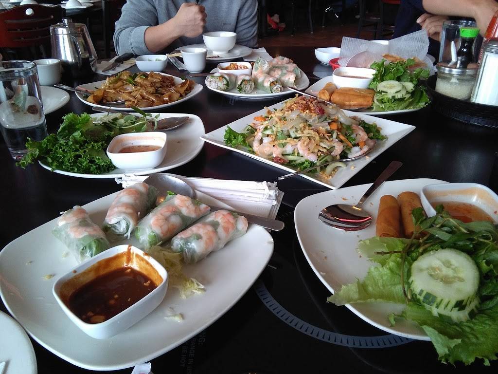 Tan Tan Restaurant | restaurant | 8066 Westheimer Rd, Houston, TX 77063, USA | 7139776682 OR +1 713-977-6682