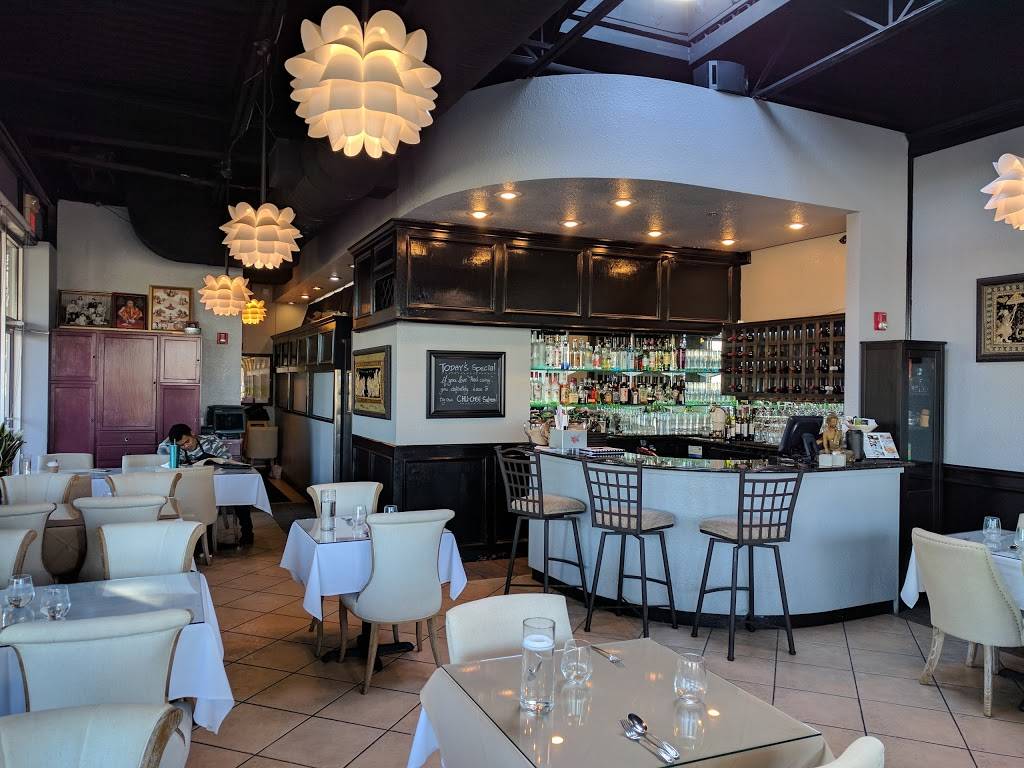 Pad Thai | restaurant | 14319 Metcalf Ave, Overland Park, KS 66223, USA | 9136854500 OR +1 913-685-4500