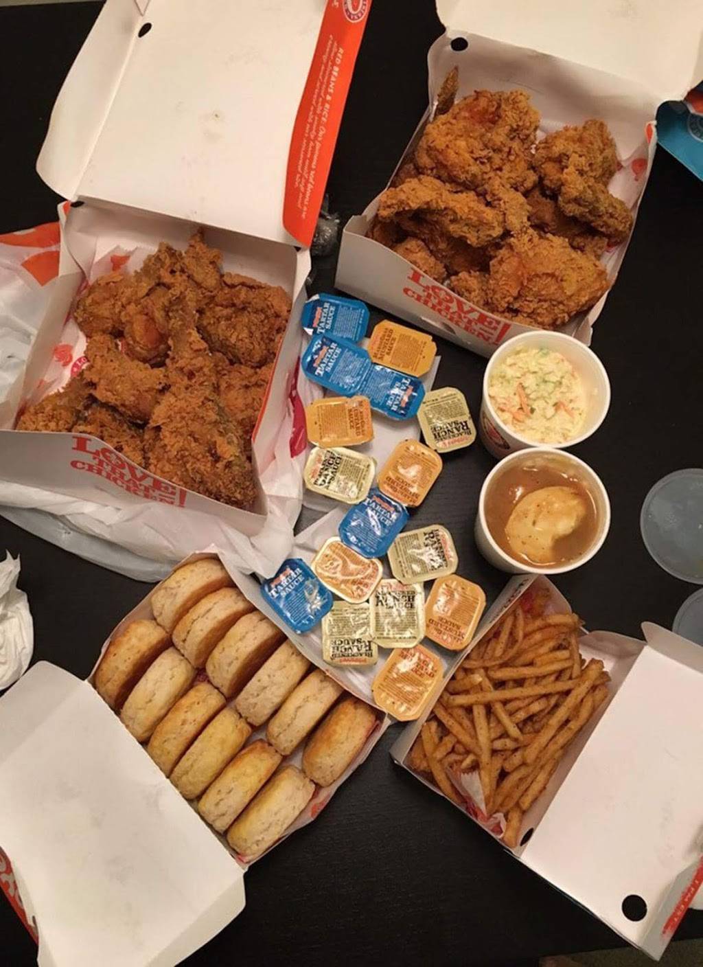 Popeyes Louisiana Kitchen | restaurant | 2035 Mannheim Rd, Melrose Park, IL 60160, USA | 7084509500 OR +1 708-450-9500