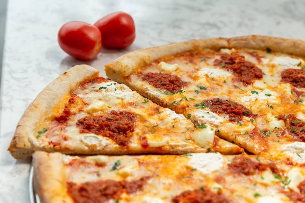 Sugetto | restaurant | 1279 Castle Hill Ave, The Bronx, NY 10462, USA | 3472936985 OR +1 347-293-6985