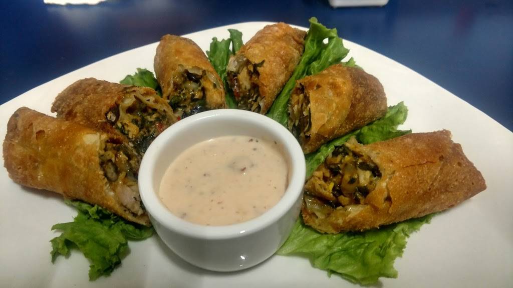 Bellas Twisted Grill | restaurant | 224 Peavine Rd Ste 106, Crossville, TN 38555, USA | 9313370337 OR +1 931-337-0337