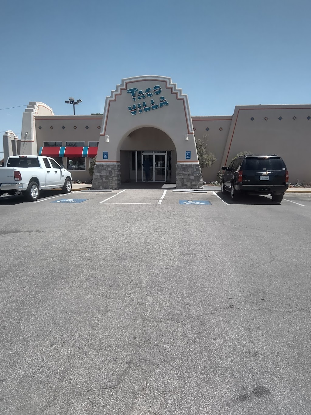 Taco Villa | restaurant | 2120 E 42nd St, Odessa, TX 79762, USA | 4323622528 OR +1 432-362-2528