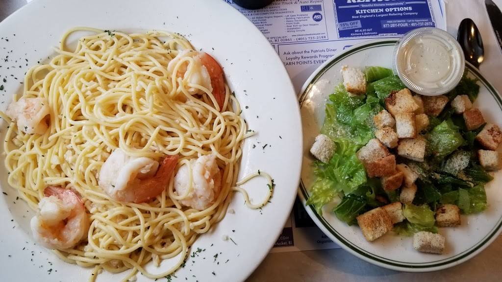 Patriots Diner | restaurant | 65 Founders Dr, Woonsocket, RI 02895, USA | 4017656900 OR +1 401-765-6900