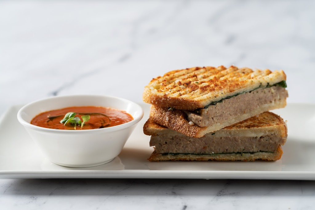 Lucky Penny at Green Valley Ranch | restaurant | 2300 Paseo Verde Pkwy, Henderson, NV 89052, USA | 7026177500 OR +1 702-617-7500