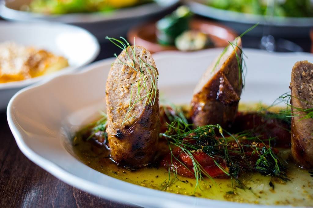 Helen in the Heights | restaurant | 1111 Studewood St #B, Houston, TX 77008, USA | 8325827146 OR +1 832-582-7146