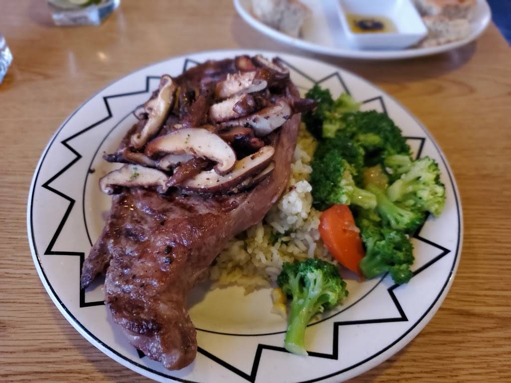 Saw Shop Gallery Bistro | restaurant | 3825 Main St, Kelseyville, CA 95451, USA | 7072780129 OR +1 707-278-0129