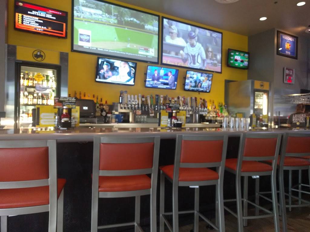 Buffalo Wild Wings | restaurant | 2929 Milton Ave #110, Janesville, WI 53545, USA | 6087419464 OR +1 608-741-9464
