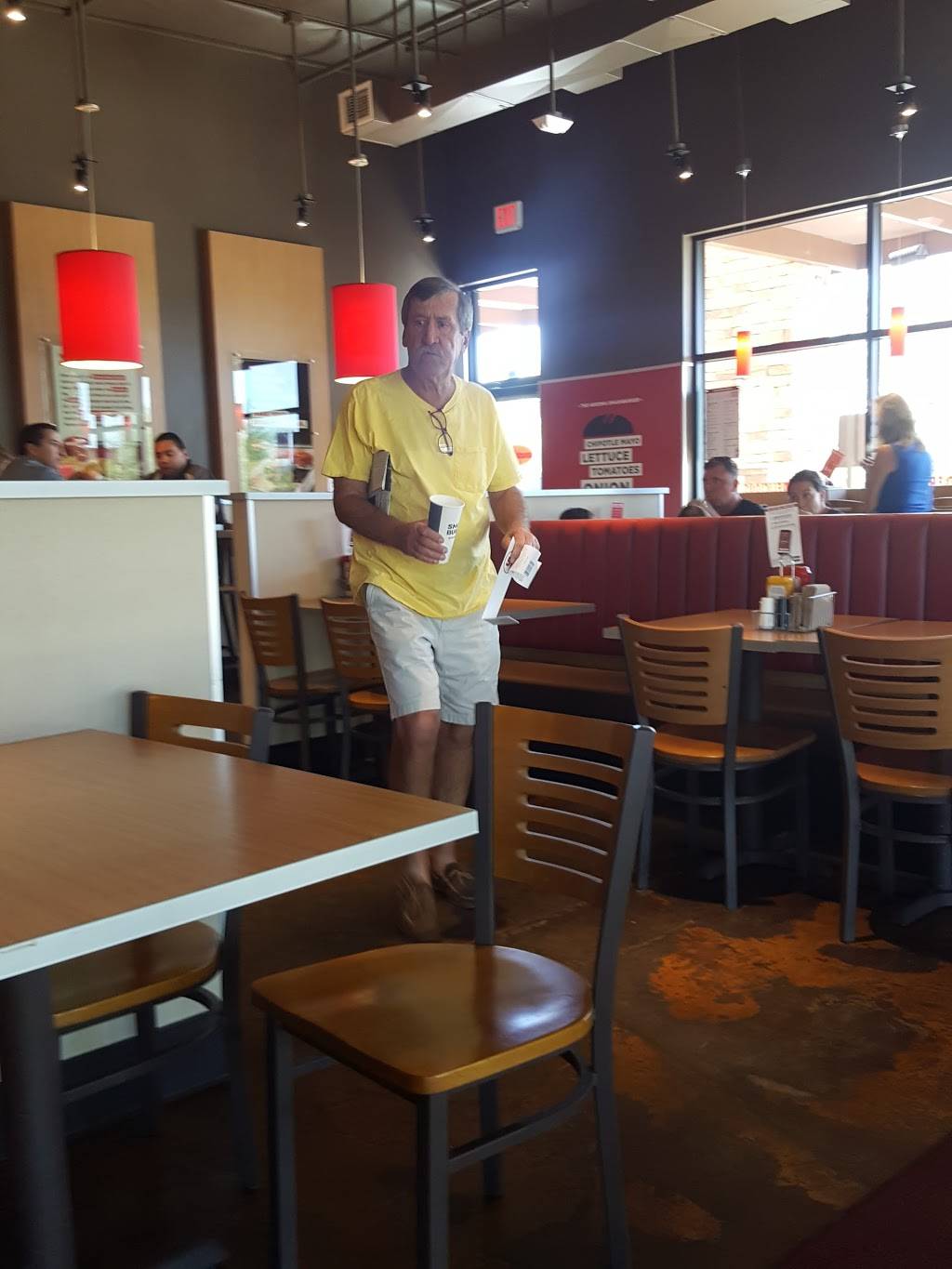 Smashburger | restaurant | 7625 N Oracle Rd, Oro Valley, AZ 85704, USA | 5207423332 OR +1 520-742-3332