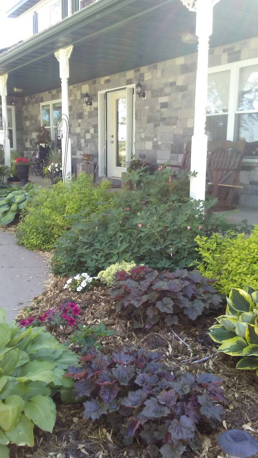 Horst stables | restaurant | N13653 County Rd M, Thorp, WI 54771, USA | 7156693136 OR +1 715-669-3136