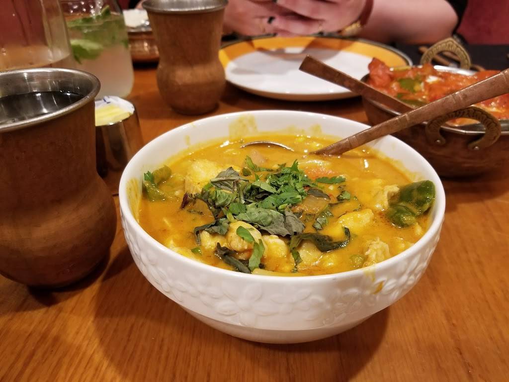 Spice Lounge | restaurant | 46 W Old Country Rd, Hicksville, NY 11801, USA | 5167190770 OR +1 516-719-0770