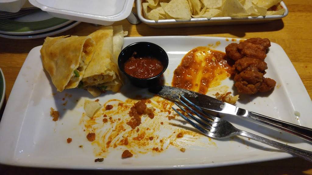 Applebees Grill + Bar | restaurant | 17771 Southpark Center, Strongsville, OH 44136, USA | 4405725292 OR +1 440-572-5292