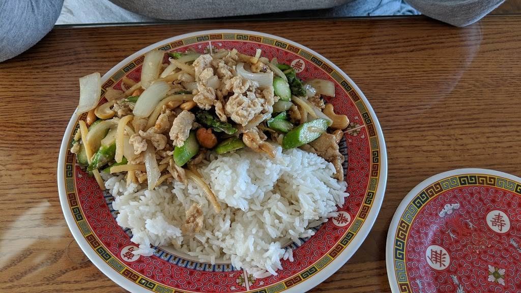 Magic Kitchen | restaurant | 115 N Lewis St, Springfield, IL 62702, USA | 2175256975 OR +1 217-525-6975