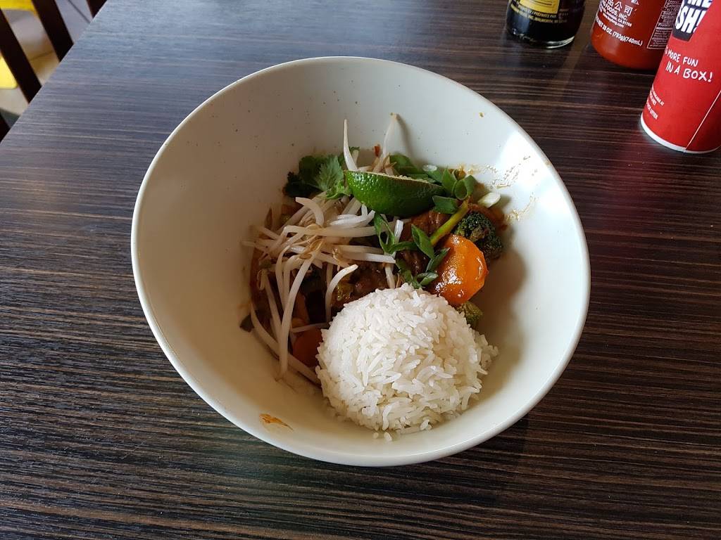 Wok Box - South London | restaurant | 3099, 2 Wonderland Rd S #2, London, ON N6L 1R4, Canada | 5196859555 OR +1 519-685-9555