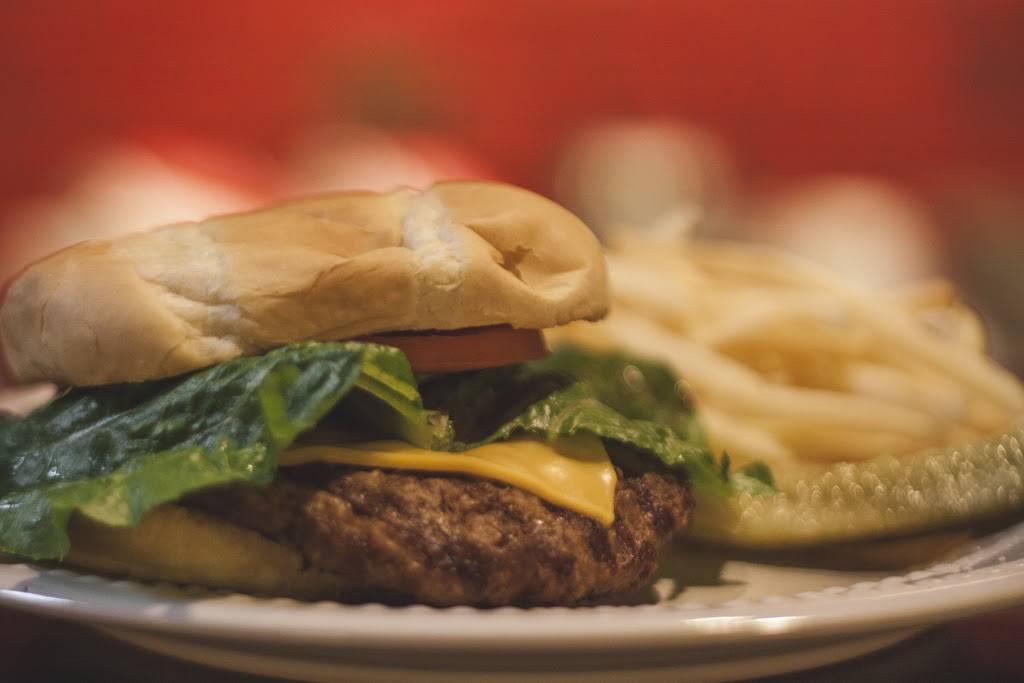 Barnabys | restaurant | 7950 N Caldwell Ave, Niles, IL 60714, USA | 8479678600 OR +1 847-967-8600