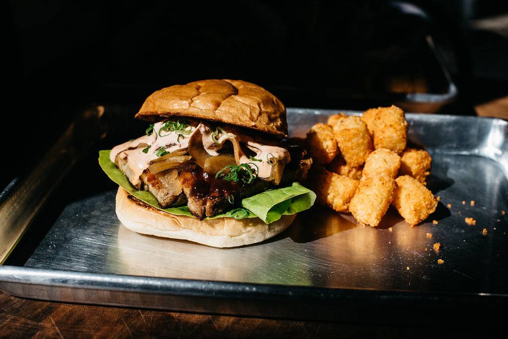 Konjoe Burger Bar | restaurant | 3555 Monroe St #75, Santa Clara, CA 95051, USA | 4086421165 OR +1 408-642-1165