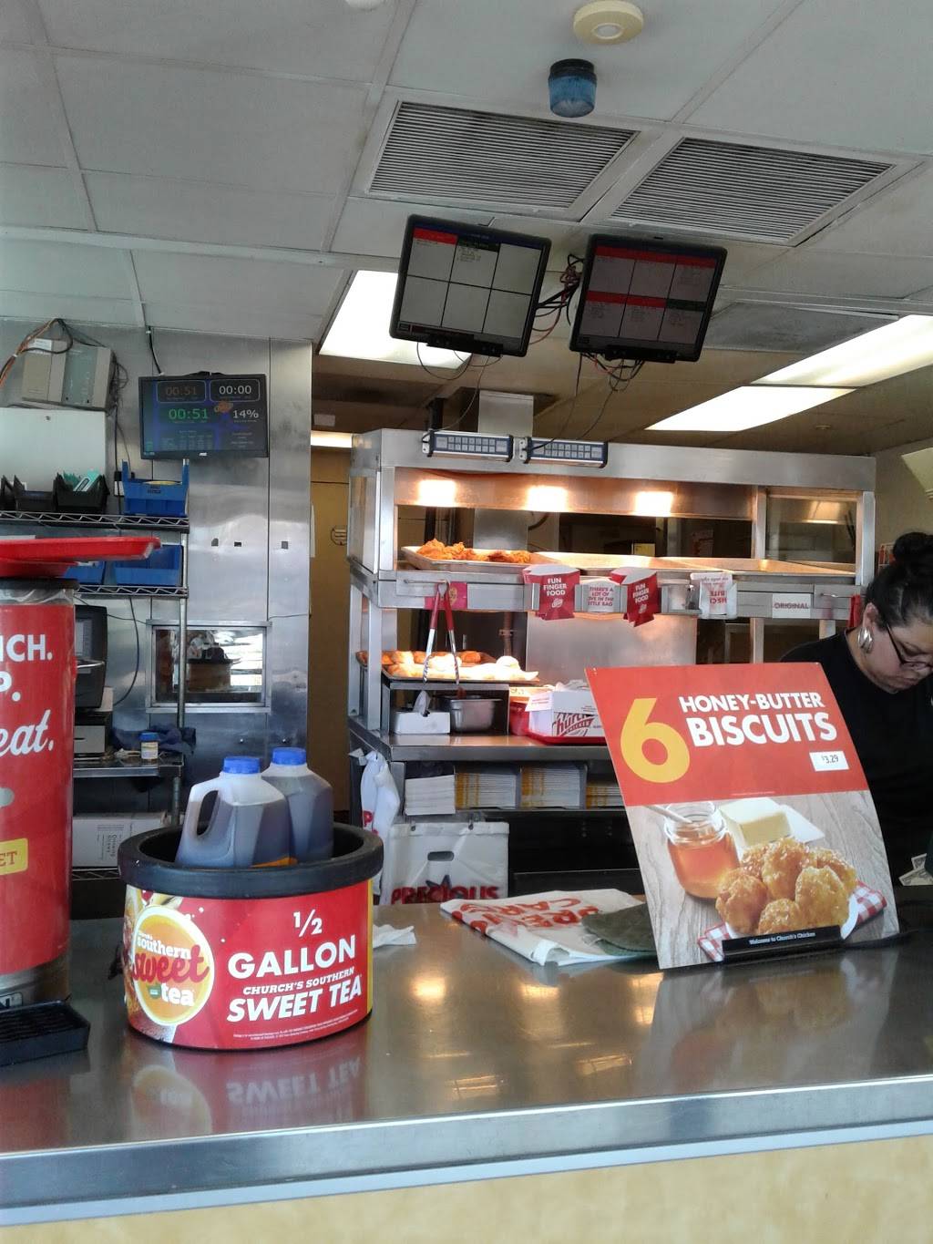 Churchs Chicken | restaurant | 1301 N. W. 28Th, Fort Worth, TX 76164, USA | 8176243011 OR +1 817-624-3011