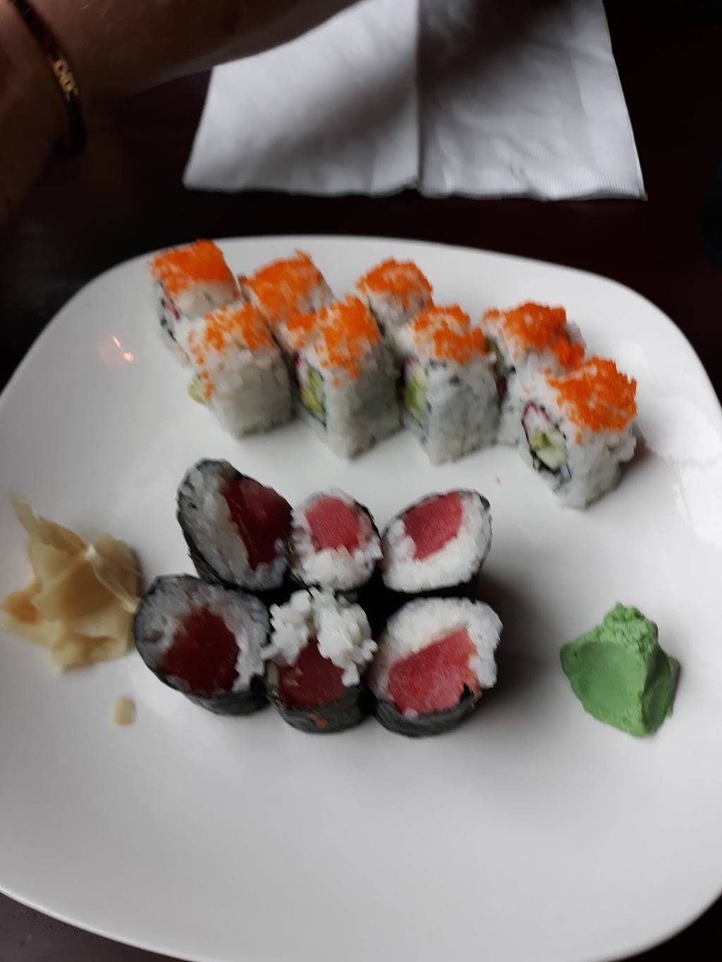 Kobe Japanese Steakhouse | restaurant | 2531 Broadway Bluffs Dr, Columbia, MO 65201, USA | 5734412341 OR +1 573-441-2341