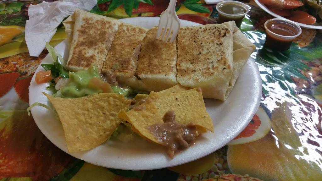 Linos Tacos | restaurant | 13555 Roscoe Blvd, Panorama City, CA 91402, USA | 7472141469 OR +1 747-214-1469