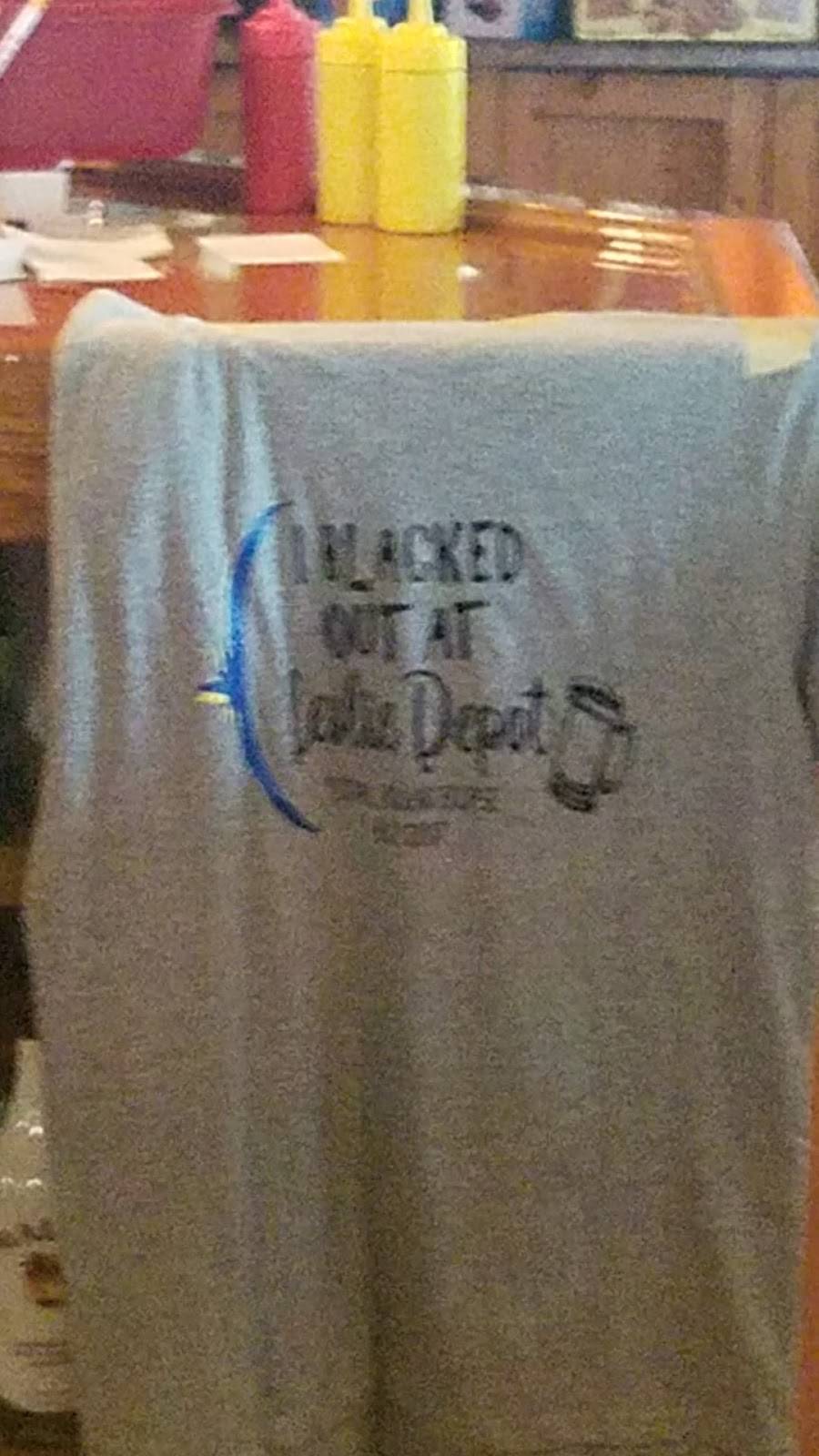 Leslie Depot | restaurant | 201 Main St, Leslie, MO 63056, USA | 5734844465 OR +1 573-484-4465