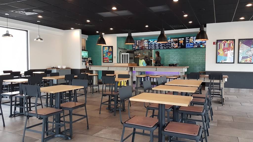 Taco Bell | meal takeaway | 11051 S Eastern Ave, Henderson, NV 89012, USA | 7029907650 OR +1 702-990-7650