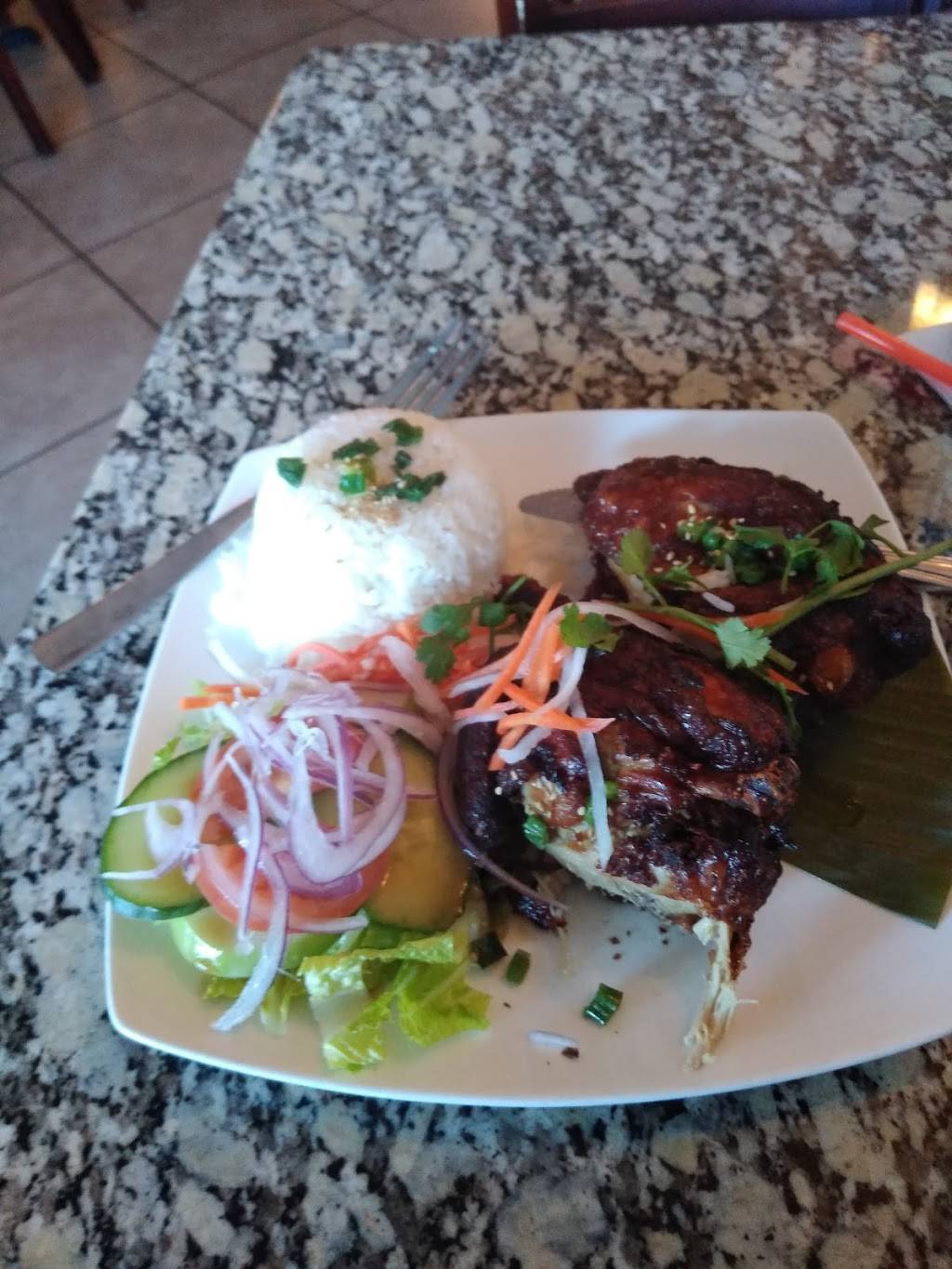 Pho Crazy | restaurant | 320 W 3rd St, Santa Rosa, CA 95401, USA | 7075954447 OR +1 707-595-4447