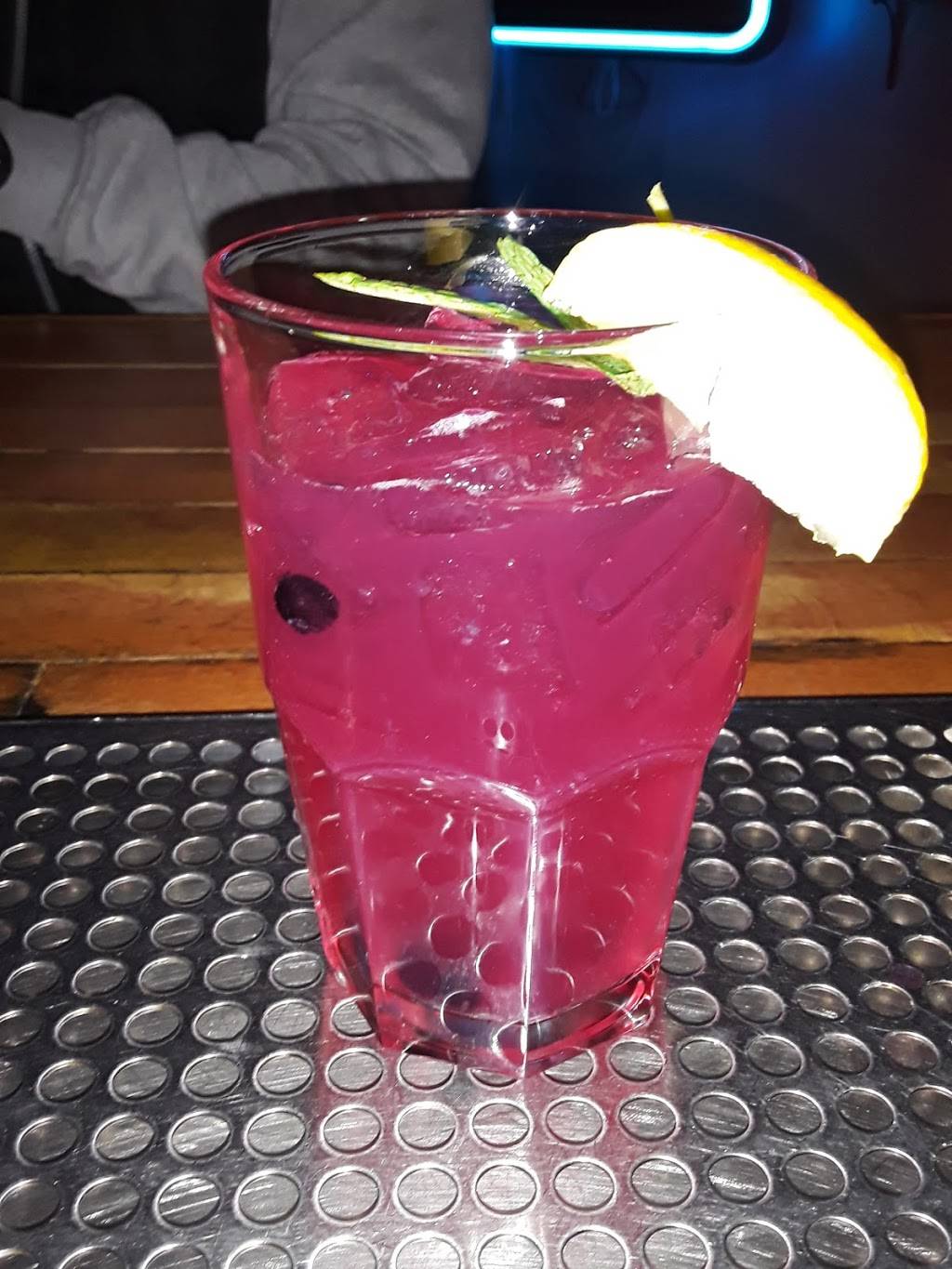 Excalibur | restaurant | 36 Main St, Versailles, CT 06330, USA | 8602223284 OR +1 860-222-3284