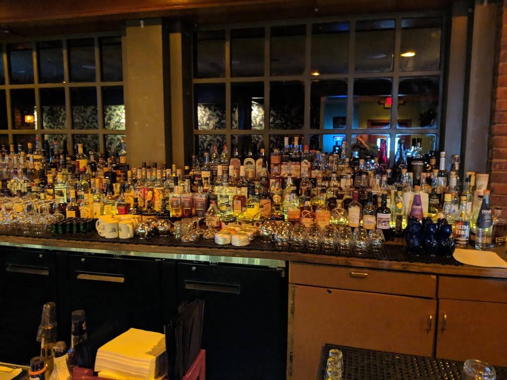 Starboard Tack | restaurant | 2601 Atlantic St, Las Vegas, NV 89121, USA | 7026845769 OR +1 702-684-5769