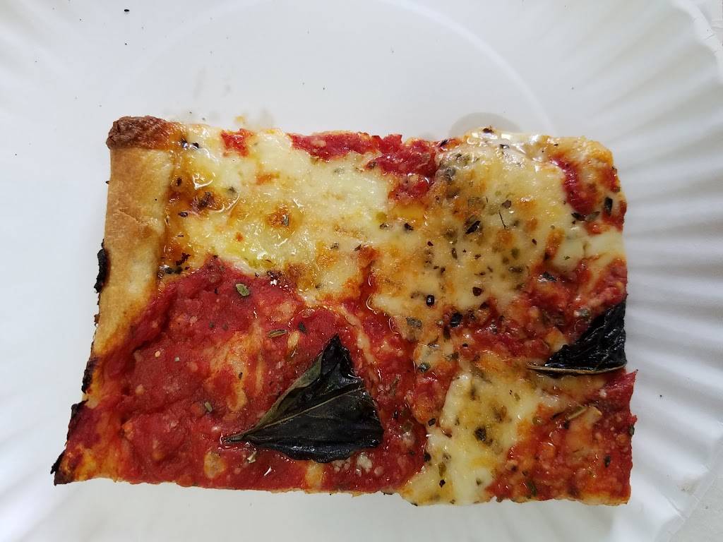 Beverley Pizza & Cafe | meal delivery | 358 E 2nd St, Brooklyn, NY 11218, USA | 7184310222 OR +1 718-431-0222